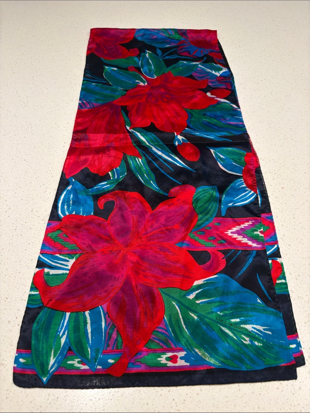 Liz Claiborne Floral Red & Green Women’s scarf.